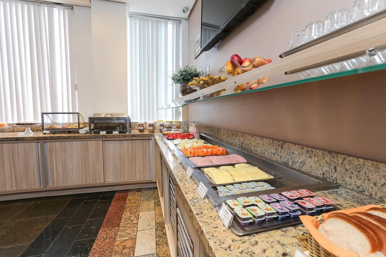 Hotel Expressinho Aeroporto ปอร์โตอัลเลเกร ภายนอก รูปภาพ